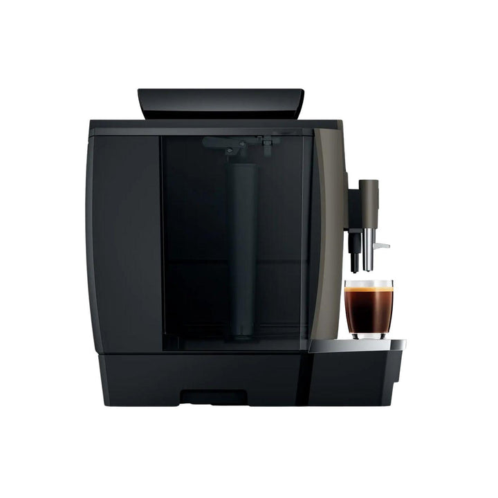 Jura W4 Dark Inox kahviautomaatti sivulta vasemmalta