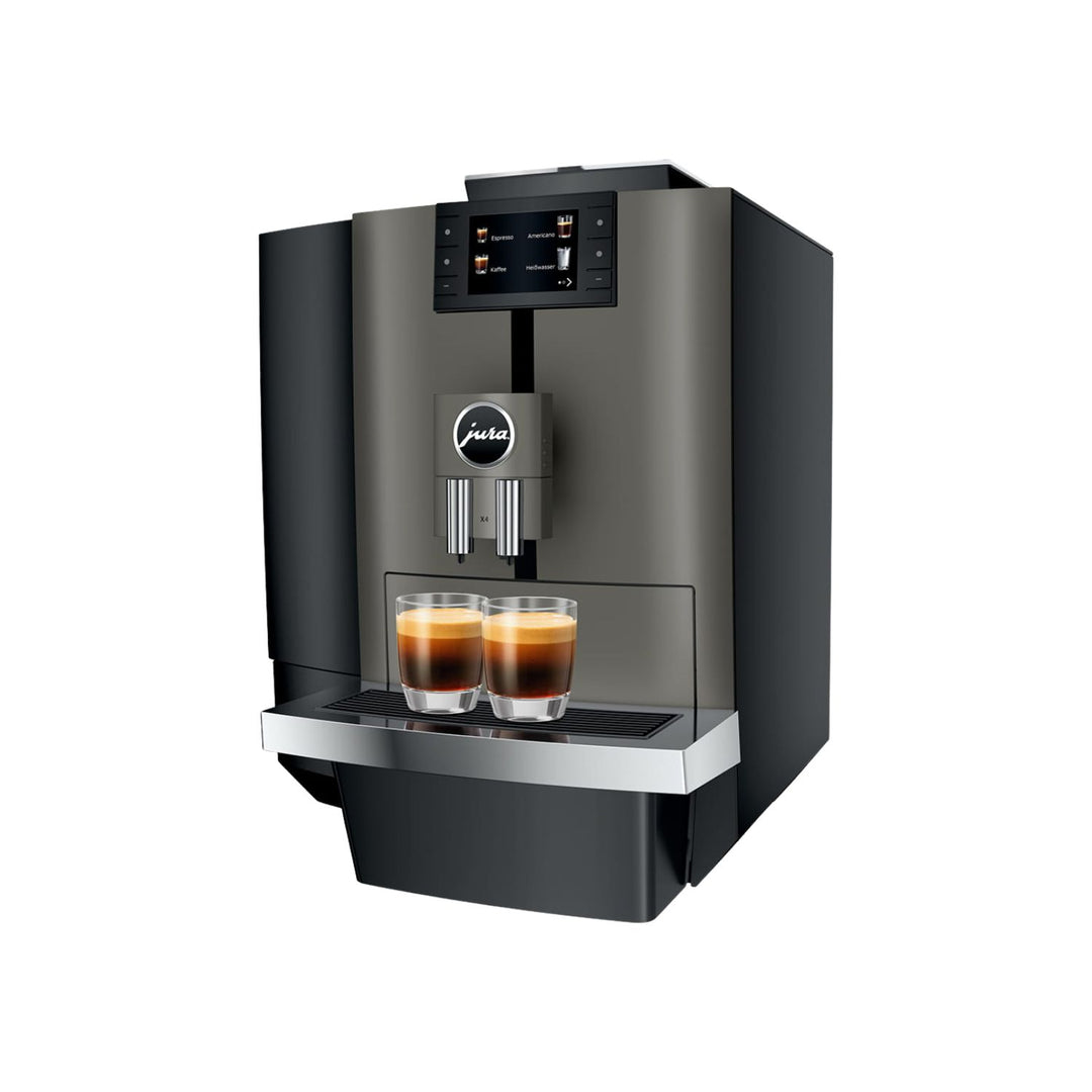 Jura X4c Dark Inox kahviautomaatti edestä – kaksi espressoa kupissa ammattikäyttöön