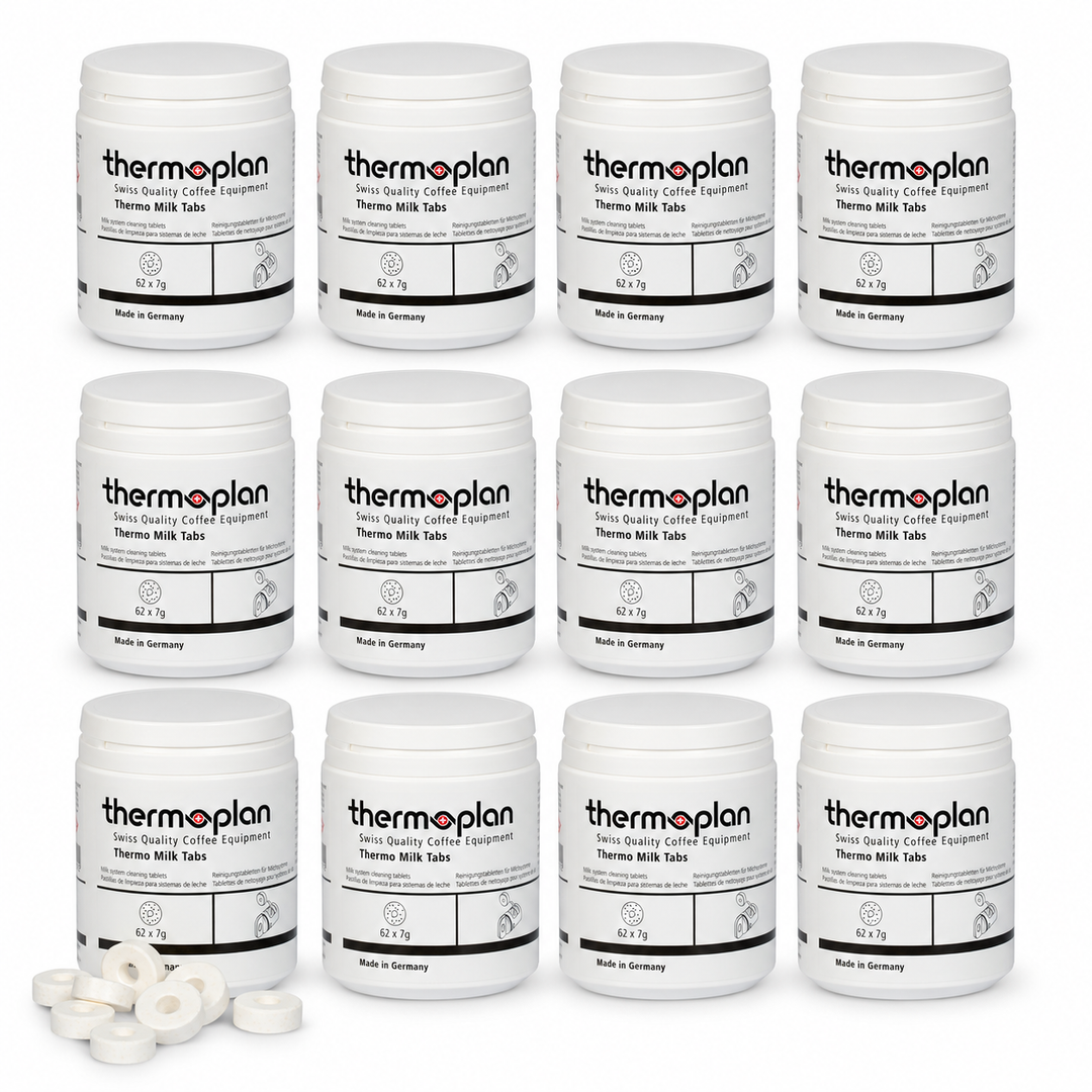 Thermoplan Thermo Milk Tabs, 12 purkkia ja yhden purkin edessä valkoisia rengastabletteja, 62 tablettia purkissa